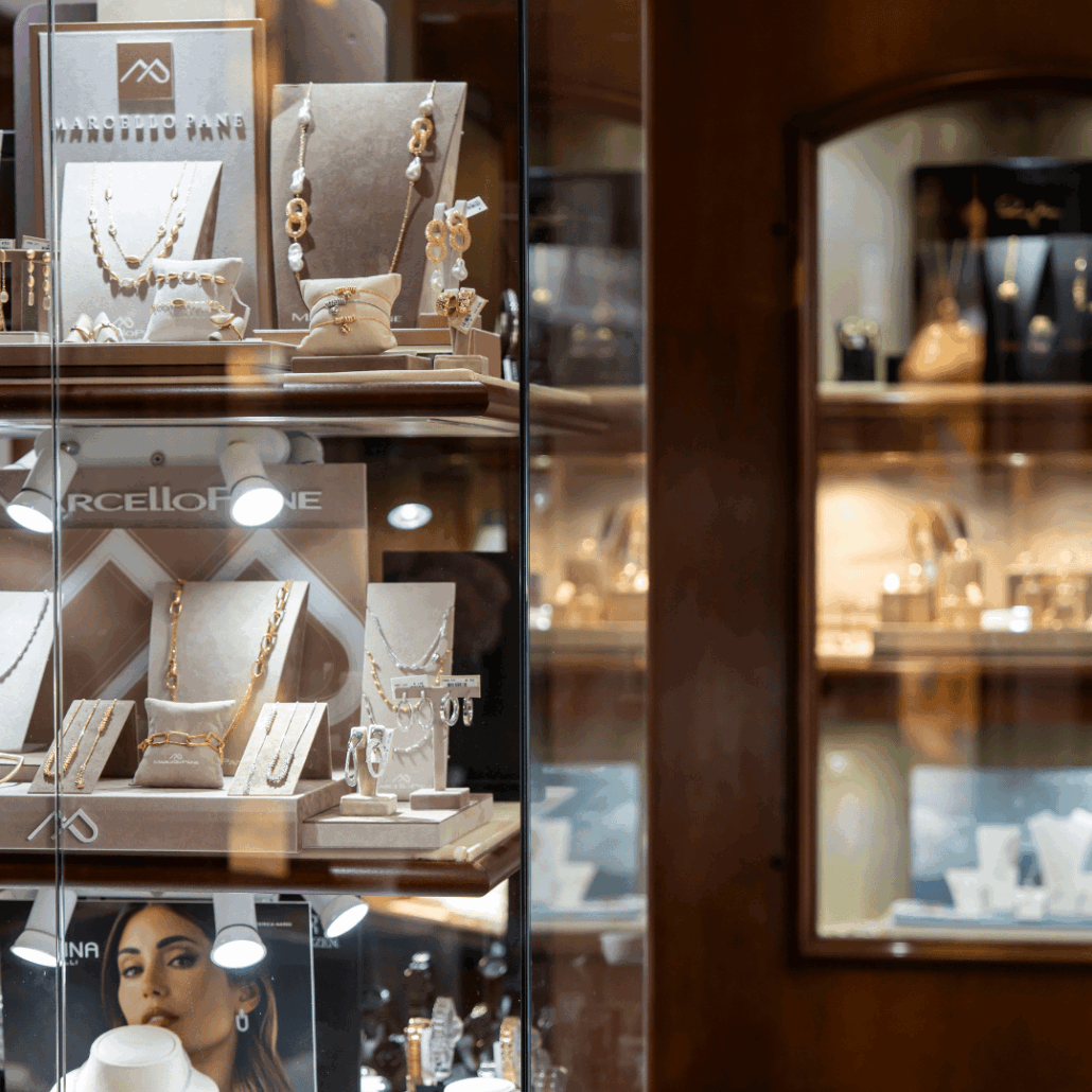 Gioielli per ogni occasione in Gioielleria Vecchia Savona